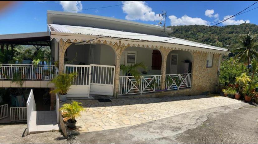 Haut De Villa Chez Ghighi Rivière-Pilote Kültér fotó